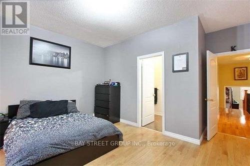 6 Everingham Circle, Brampton, ON - Indoor Photo Showing Bedroom