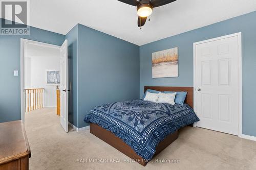 7214 Terragar Boulevard, Mississauga, ON - Indoor Photo Showing Bedroom