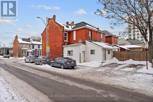 52 Cathcart Street, Hamilton, ON - Outdoor