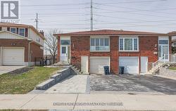88 BRAYMORE BOULEVARD  Toronto, ON M1B 2N5
