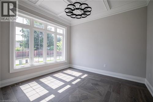31 Bayside Court, Burlington, ON - Indoor Photo Showing Other Room