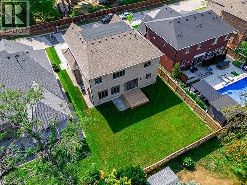 31 Bayside Court, Burlington, ON - Outdoor