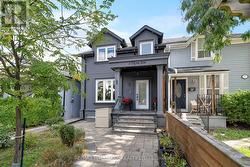 3 THYRA AVENUE  Toronto, ON M4C 5G4