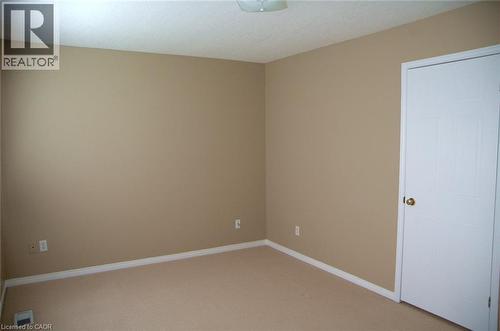 157 Shadow Wood Court, Waterloo, ON - Indoor Photo Showing Other Room