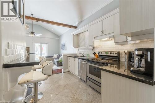 7 Hess Street N, Hamilton, ON - Indoor Photo Showing Kitchen With Upgraded Kitchen