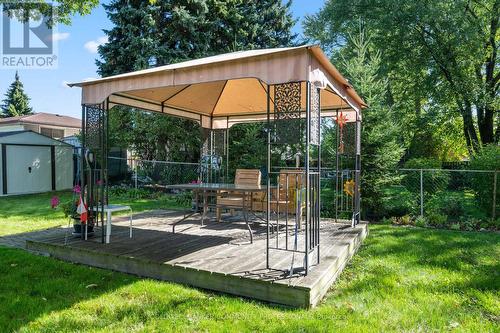 401 Mohawk Road W, Hamilton, ON - Outdoor