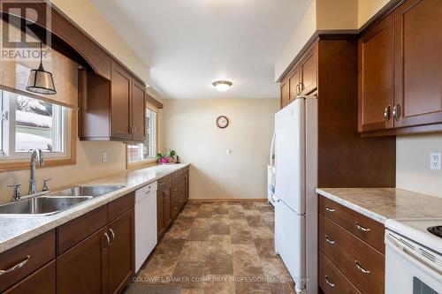 401 Mohawk Road W, Hamilton, ON - Indoor Photo Showing Kitchen With Double Sink