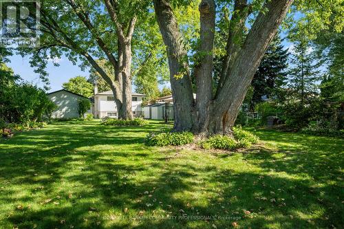 401 Mohawk Road W, Hamilton, ON - Outdoor