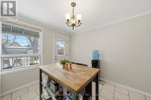 14 Newlands Avenue, Hamilton, ON - Indoor