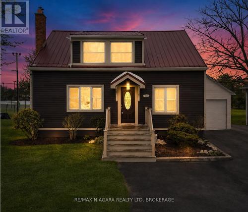 401 FIELDEN AVENUE  Port Colborne (Sugarloaf), ON L3K 4T9