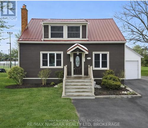 401 FIELDEN AVENUE  Port Colborne (Sugarloaf), ON L3K 4T9