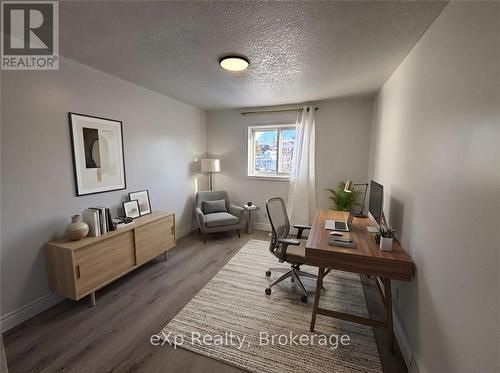 303 Bankside Drive, Kitchener, ON - Indoor Photo Showing Office