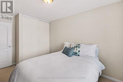 322 Selene Way, Ottawa, ON - Indoor Photo Showing Bedroom
