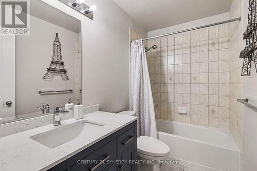 322 Selene Way, Ottawa, ON - Indoor Photo Showing Bathroom