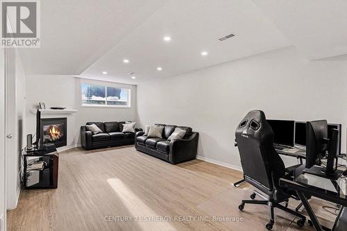 322 Selene Way, Ottawa, ON - Indoor Photo Showing Other Room