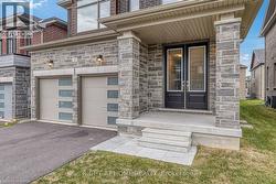 8 DAISY Street  Midhurst, ON L9X 2C5