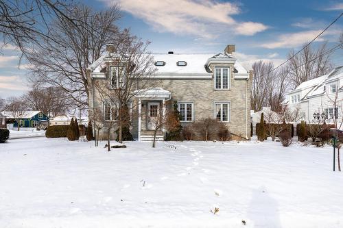 30 Boul. des Érables  Saint-Jean-Sur-Richelieu, QC J2X 2G7