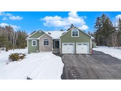 67 Hazen DR  Killarney Road, NB E3A 5P4