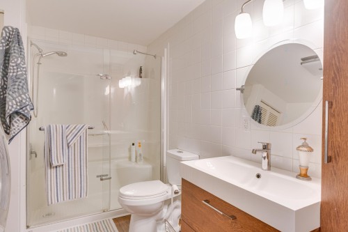 Salle de bains - 27 7E Avenue O., Gatineau (Gatineau), QC - Indoor Photo Showing Bathroom
