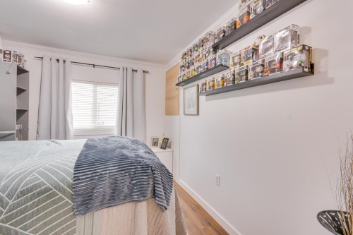 Chambre à coucher - 27 7E Avenue O., Gatineau (Gatineau), QC - Indoor Photo Showing Bedroom
