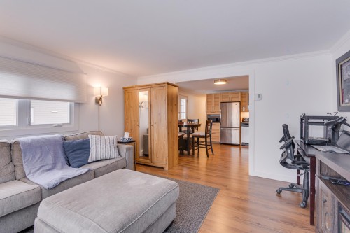 Vue d'ensemble - 27 7E Avenue O., Gatineau (Gatineau), QC - Indoor Photo Showing Living Room