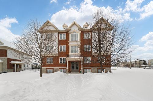 401-320 Rue Jean-Claude-Tremblay  Vaudreuil-Dorion, QC J7V 0R2