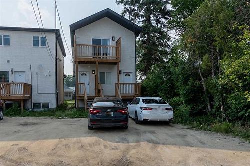 225 Rutland St, Winnipeg, MB 