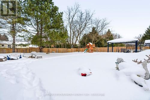 41 John Martin Crescent, Hamilton, ON - Outdoor