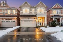 61 MINERVA AVENUE  Toronto, ON M1M 0C2