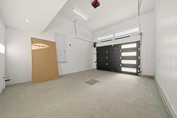 Garage - 