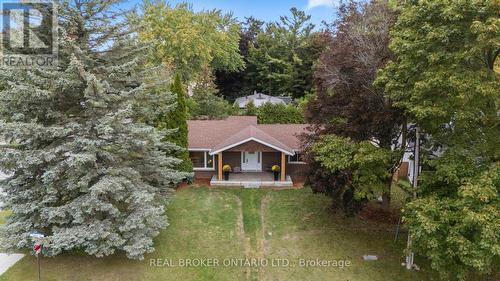 241 MAPLE STREET  Uxbridge, ON L9P 1A8
