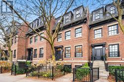 121 DAVENPORT ROAD  Toronto, ON M5R 1H8