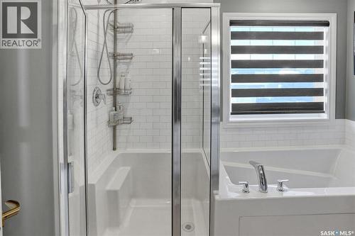 25 Hudson Drive, Pilot Butte, SK - Indoor Photo Showing Bathroom
