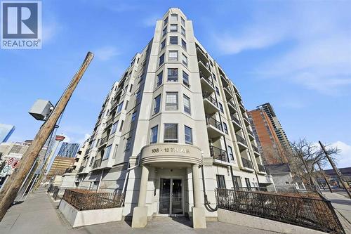 101, 108 15 Avenue SE  Calgary, AB T2G 5R9