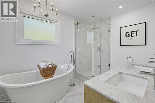 62 Berko Avenue, Hamilton, ON - Indoor Photo Showing Bathroom