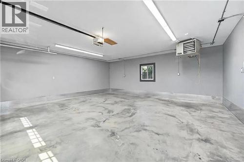 62 Berko Avenue, Hamilton, ON - Indoor Photo Showing Garage