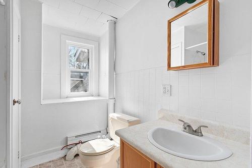 Dwelling - 2144 Route 303, Thorne, QC - Indoor Photo Showing Bathroom