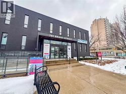 761 BRANT Street Unit# 105  Burlington, ON L7R 2H7