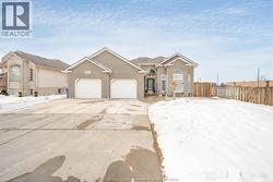 11971 SHIFF DRIVE  Tecumseh, ON N8N 0G2
