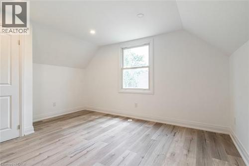 367 Hillside Avenue, Hamilton, ON - Indoor Photo Showing Other Room