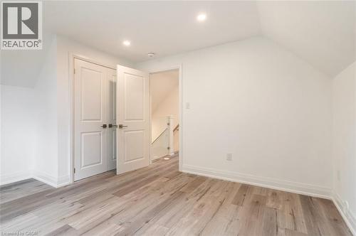 367 Hillside Avenue, Hamilton, ON - Indoor Photo Showing Other Room