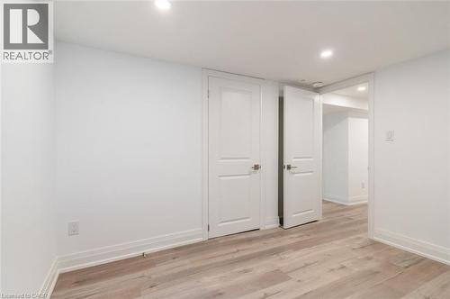 367 Hillside Avenue, Hamilton, ON - Indoor Photo Showing Other Room