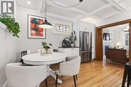 108 Rosslyn Avenue S, Hamilton, ON - Indoor Photo Showing Dining Room
