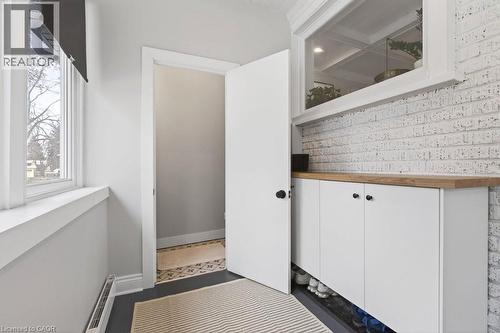 108 Rosslyn Avenue S, Hamilton, ON - Indoor Photo Showing Other Room