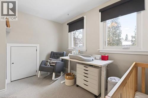 108 Rosslyn Avenue S, Hamilton, ON - Indoor