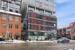213 - 560 KING STREET W  Toronto, ON M5V 0L6