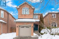 2095 WESTMOUNT DRIVE  Oakville, ON L6M 3P3
