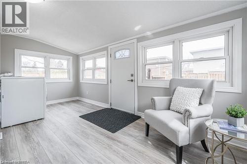 Sunroom off of primary bedroom. - 426 Highland Road E Unit# A, Kitchener, ON - Indoor