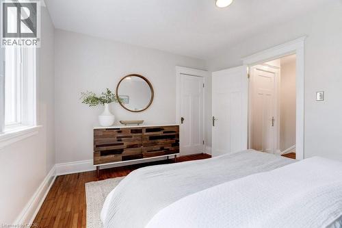 550 Hughson Street N, Hamilton, ON - Indoor Photo Showing Bedroom