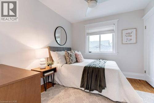 550 Hughson Street N, Hamilton, ON - Indoor Photo Showing Bedroom